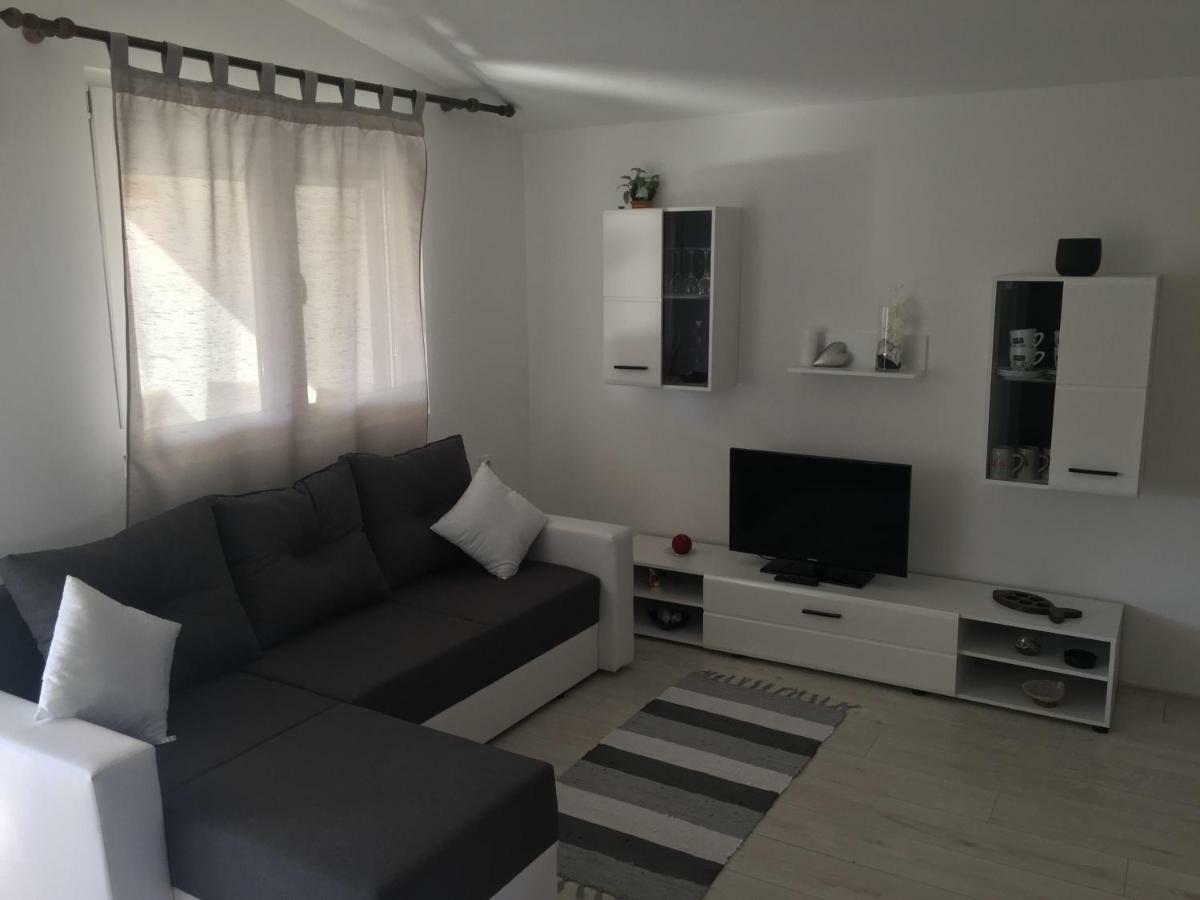 Apartment Roko Вир Екстер'єр фото
